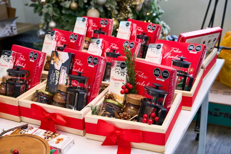 Canastas navideñas corporativas 2025: la mejor opción para sorprender a tu equipo y clientes